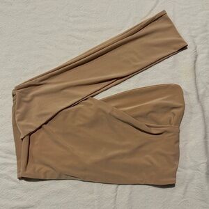 PrettyLittle Thing | top